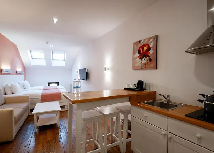 Rudolfo מלון לבוב