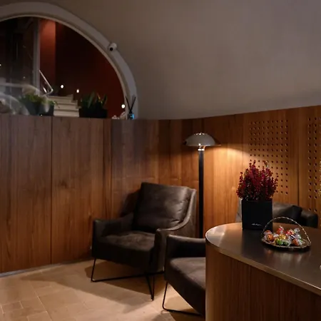 Hotell Rudolfo 4*