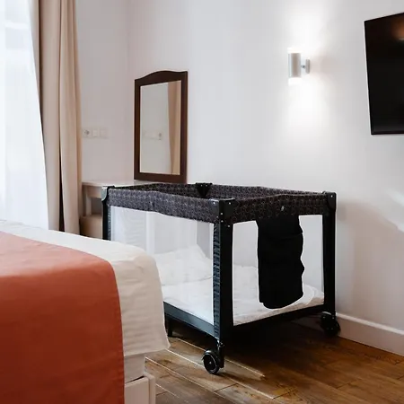 Rudolfo 4* Lviv