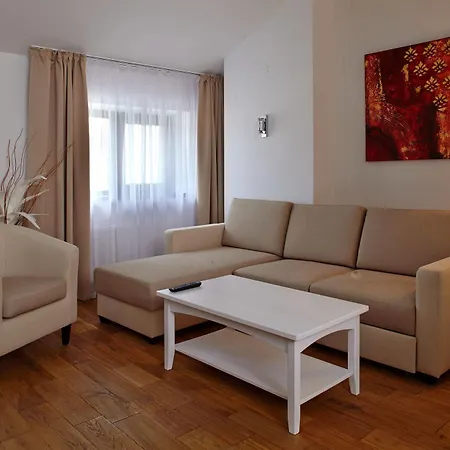 Rudolfo Hotell 4*