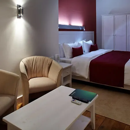 Hotell Rudolfo 4*