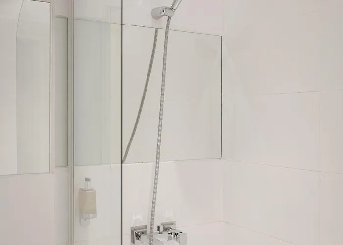 Готель Rudolfo 4*